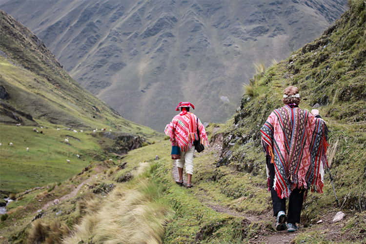 Arrival in Chaullacocha, Authentic Cultural immersion Peru